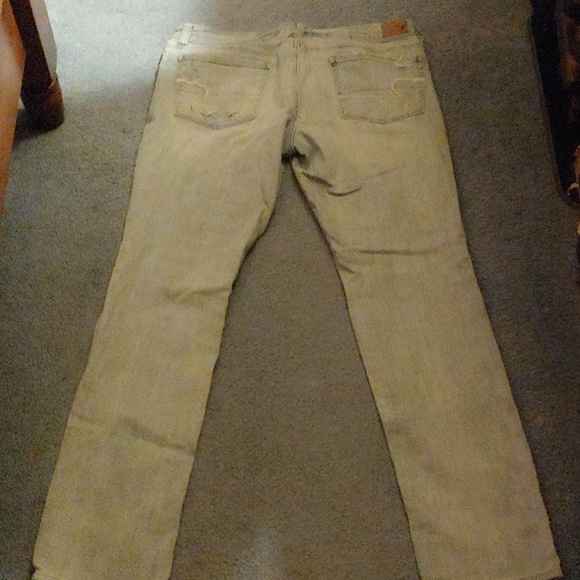 Jeans - Picture 2 of 4